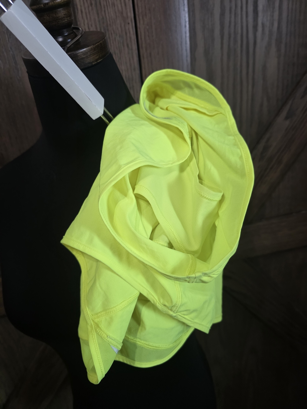 Lululemon Hotty Hot Highlighter Shorts - Picture 4 of 4
